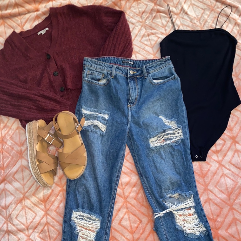 Distressed Jeans